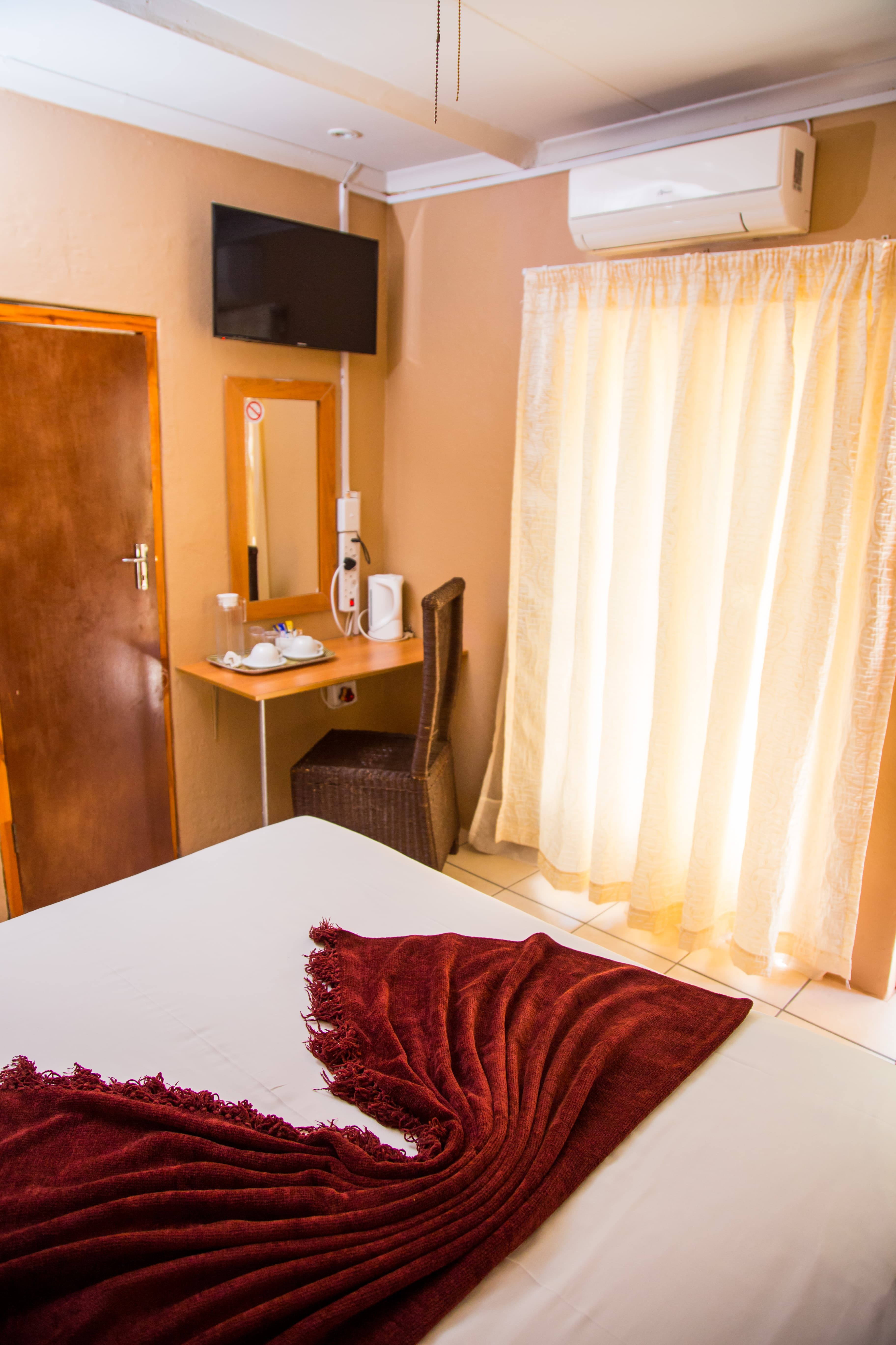 Ekhaya Nelspruit Guesthouse, Mbombela, ZA — gallery photo 2